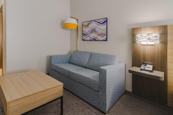 Holiday Inn Express Newington image 28